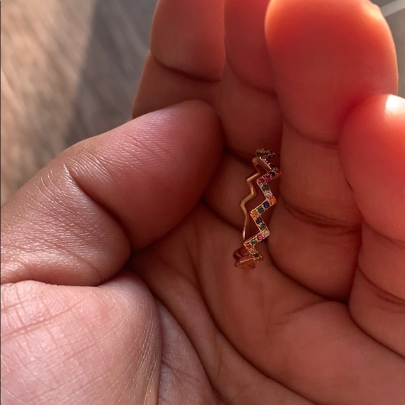 Australian Crystal Rainbow Zigzag Ring.. - Picture 5 of 7